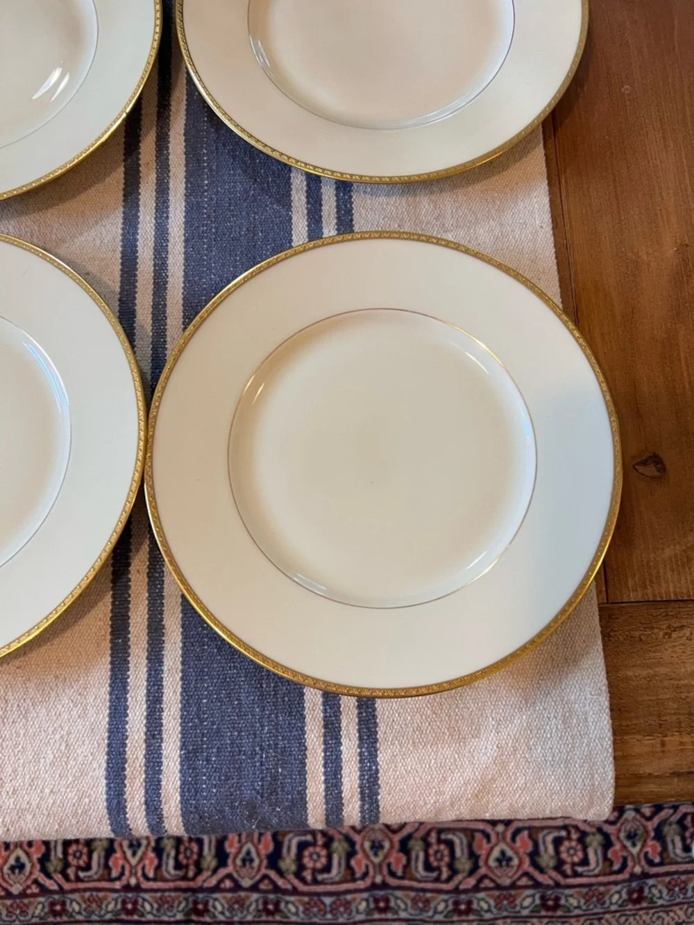 4 Black Knight Trianon Luncheon Salad Plates 9 1/4” Gold Encrusted Bavaria